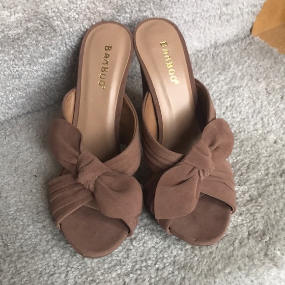 Suede slip knot heels - Picture 3 of 6